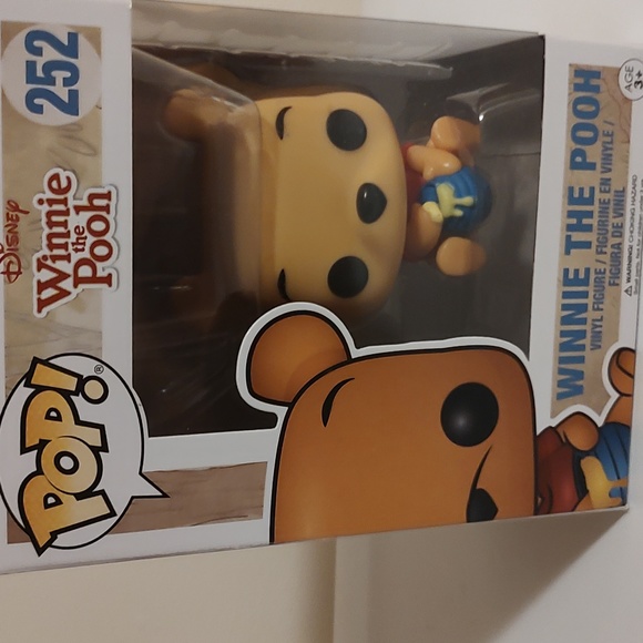 Funko Pop Winnie The Pooh #252 - Picture 7 of 7